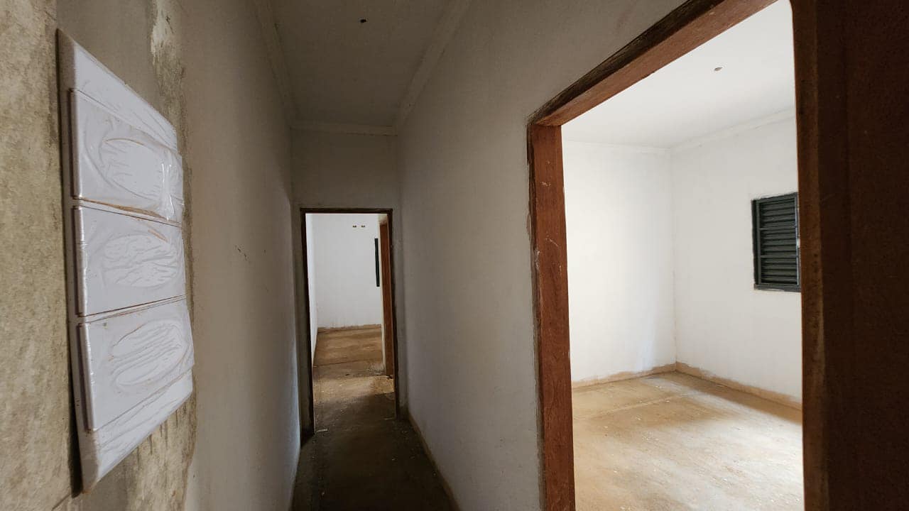 CASA RESIDENCIAL EM FASE DE ACABAMENTO FINAL- EXCELENTE LOCALIZAÇÃ, Rua João Pessoa, n 39- Centro