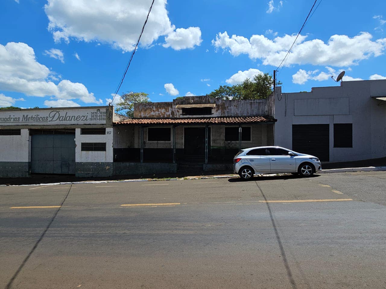 Barracão Comercial Avenida Armando Penteado, n 967- Vila Bortone