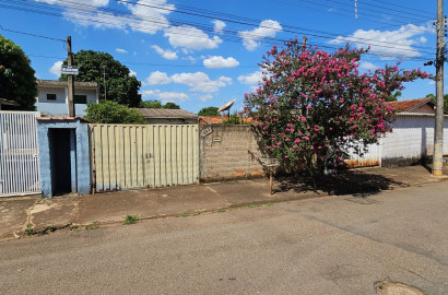 Casa  Rua João  Gaspar Letordi, n 222- Jardim Limoeiro, Cachoeira de Emas