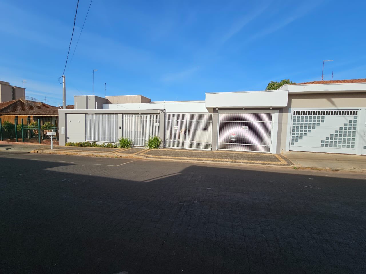 Excelente Casa Residencial - Centro ( Proximo a Praça Central)