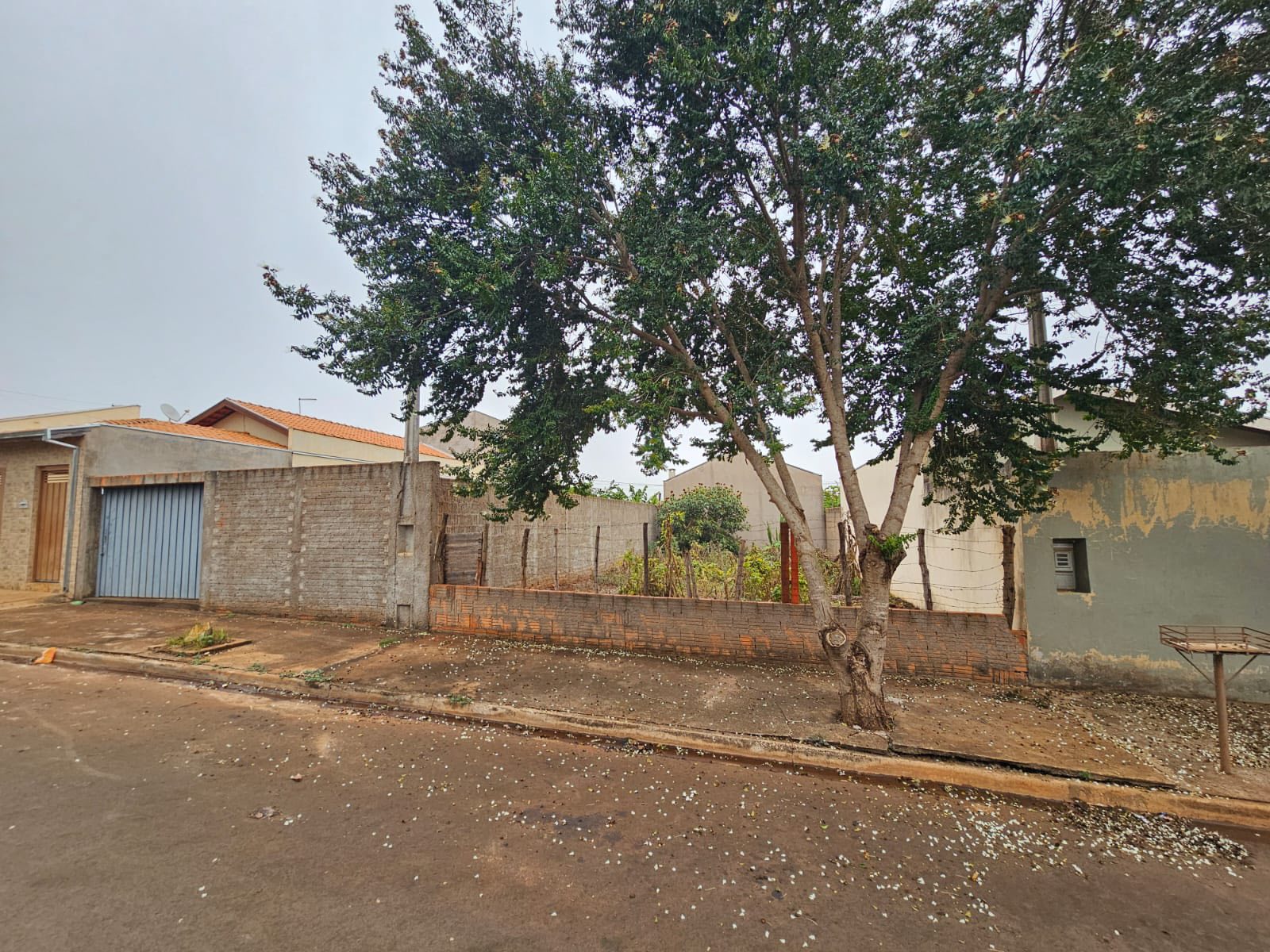 Terreno na  Rua São Paulo n 74, Lote 08 da quadra 34- Parque Varotti