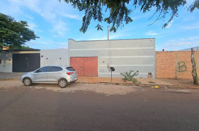 Casa na Rua Alagoas, n100- Parque Varotti