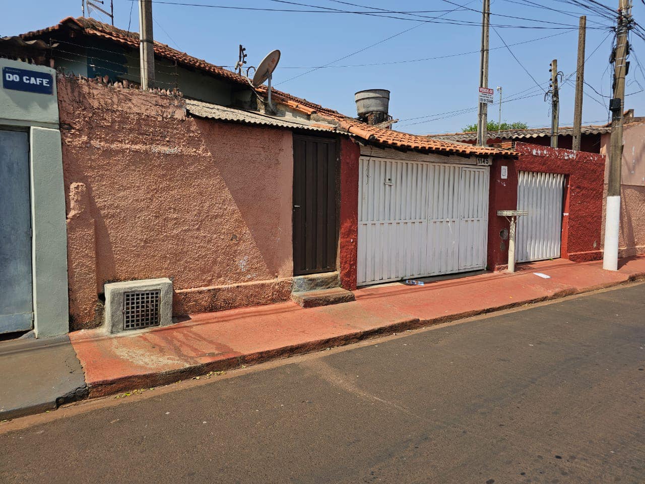 IMÓVEL RESIDENCIAL - COM 4 CASAS, Avenida do Café, n1145- Vila Santa Cruz