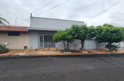 Sobrado Rua Augusto Lucatelli, n115- Conjunto Habitacional Ada Dedini Ometto