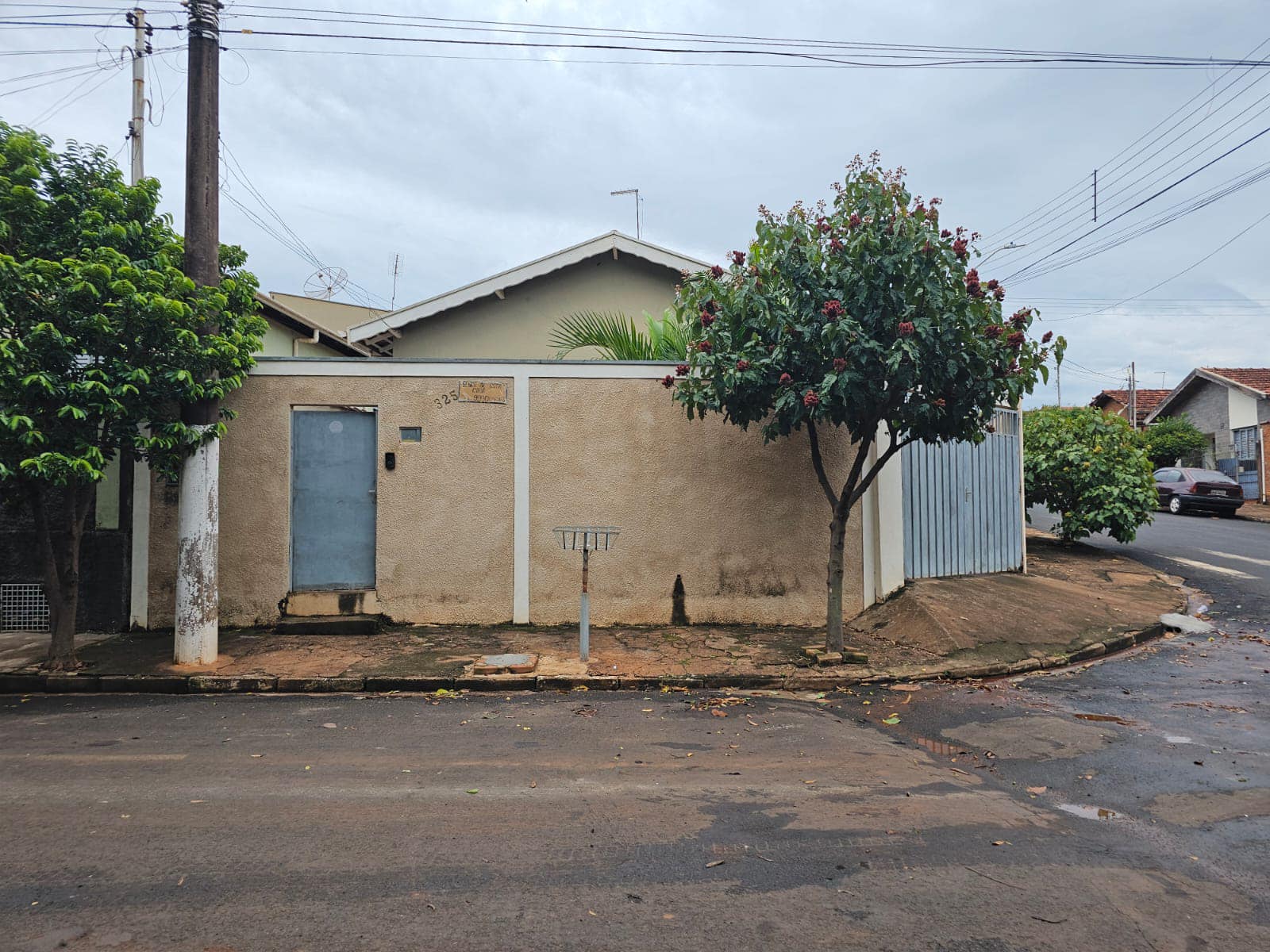 Casa na Rua Elizeu Bortolotto, n325- Jardim Das Palmeiras