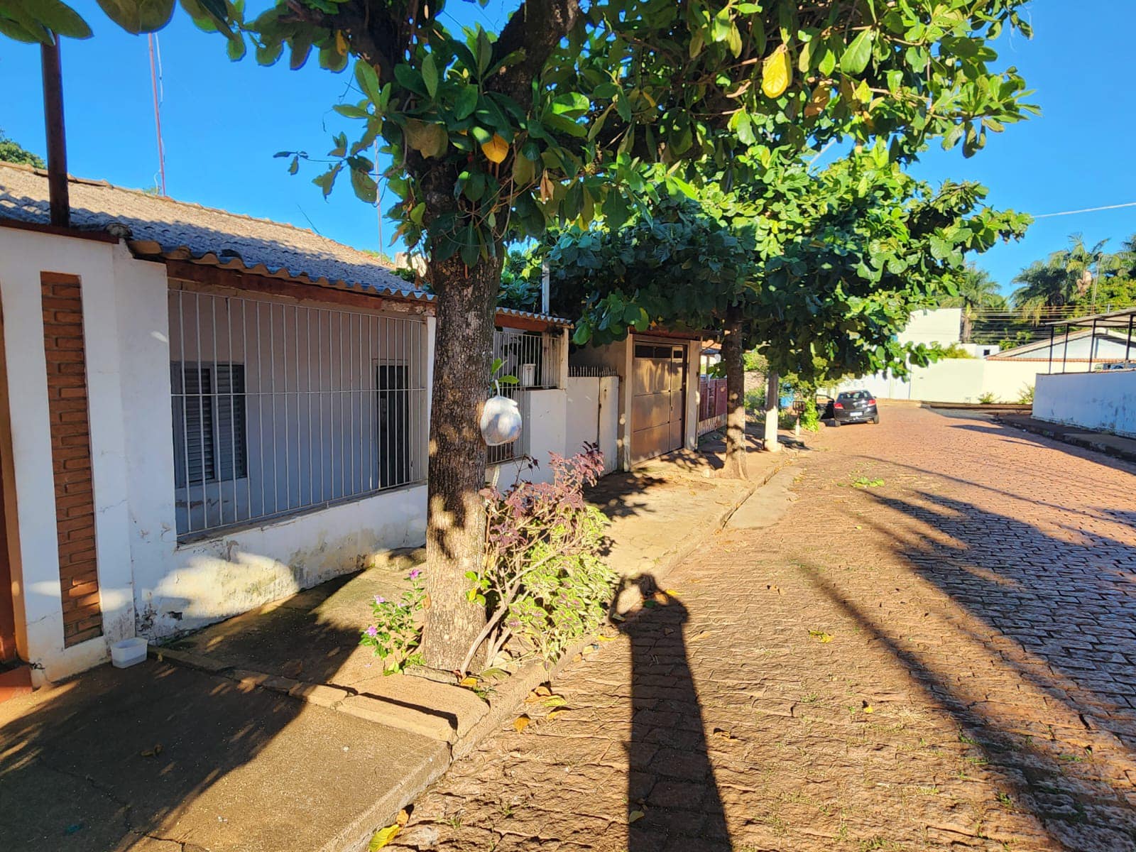CHÁCARA COM DUAS CASAS RESIDENCIAL, Próximo ao batalhão da Polícia Militar ,Rua Rui Barbosa , n175-Centro