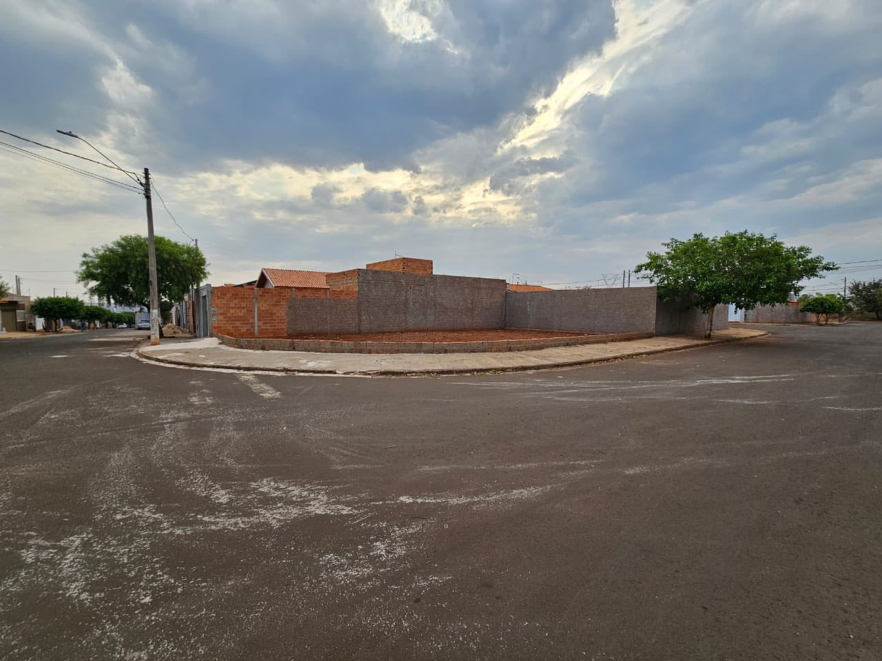 Terreno de Esquina Parque Varotti