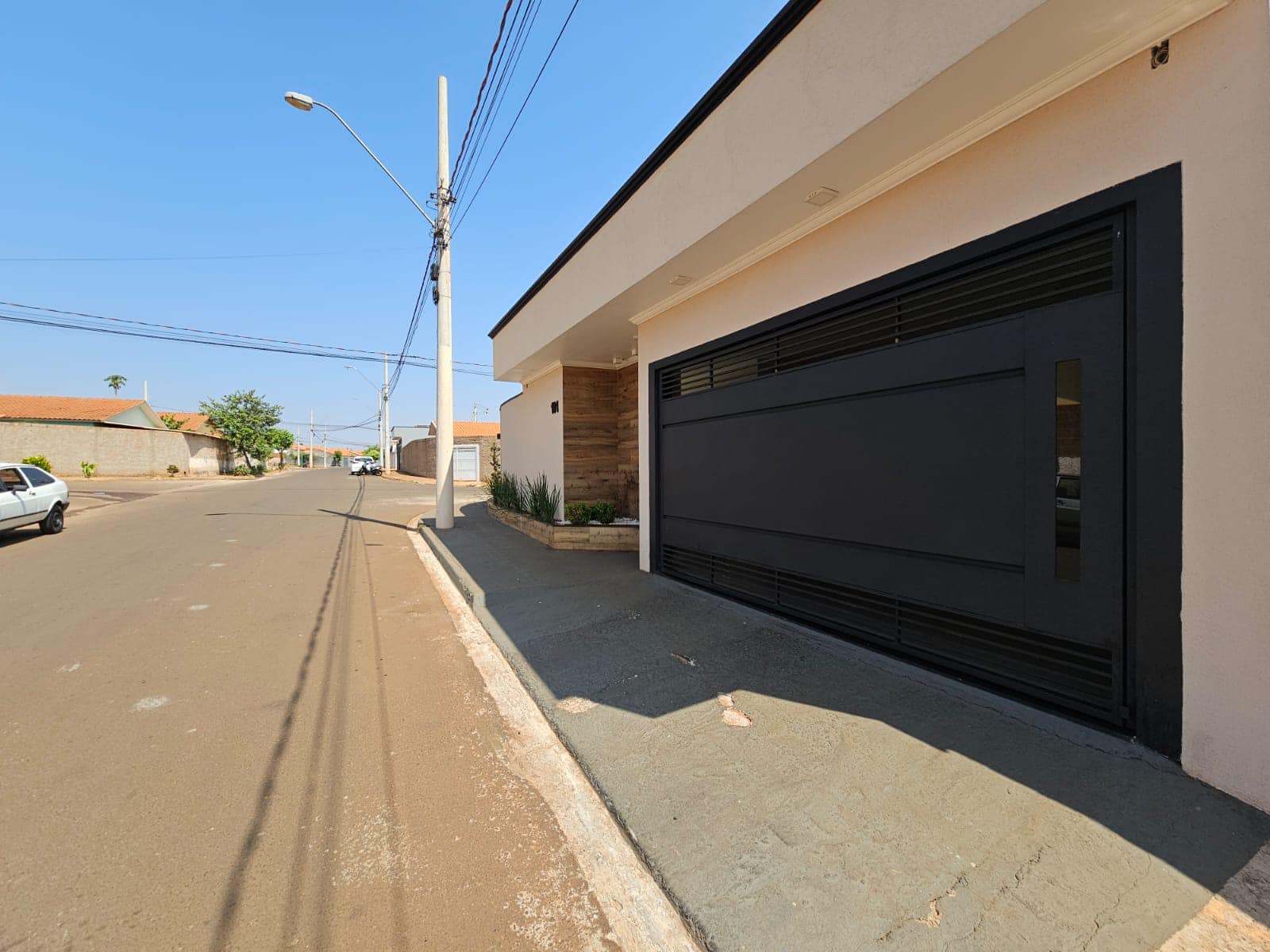 Casa Rua Édson Anivaldo Zanatta, n 101, Conjunto Habitacional Nino Deperon