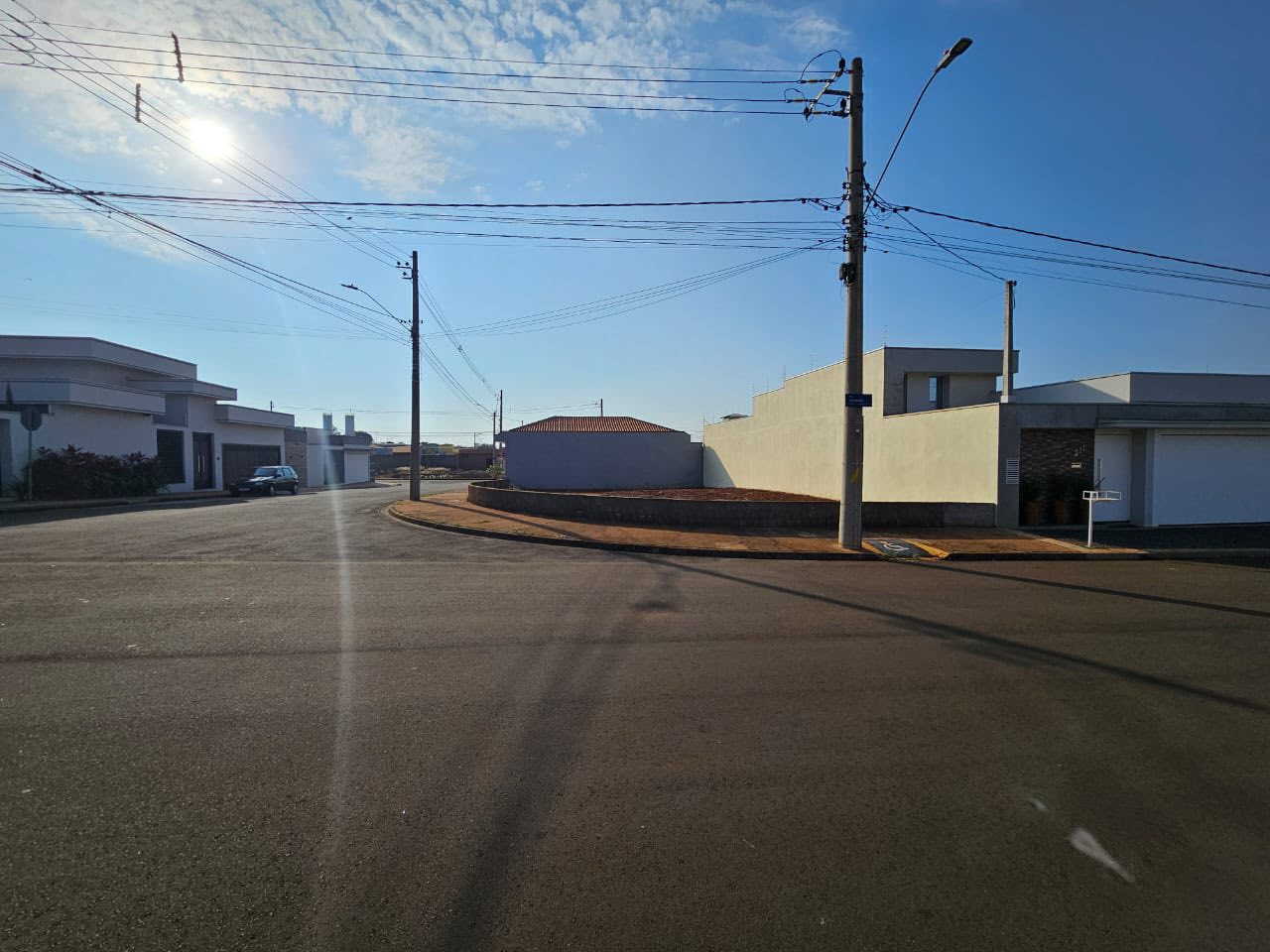 Terreno de Esquina - Jardim Milano