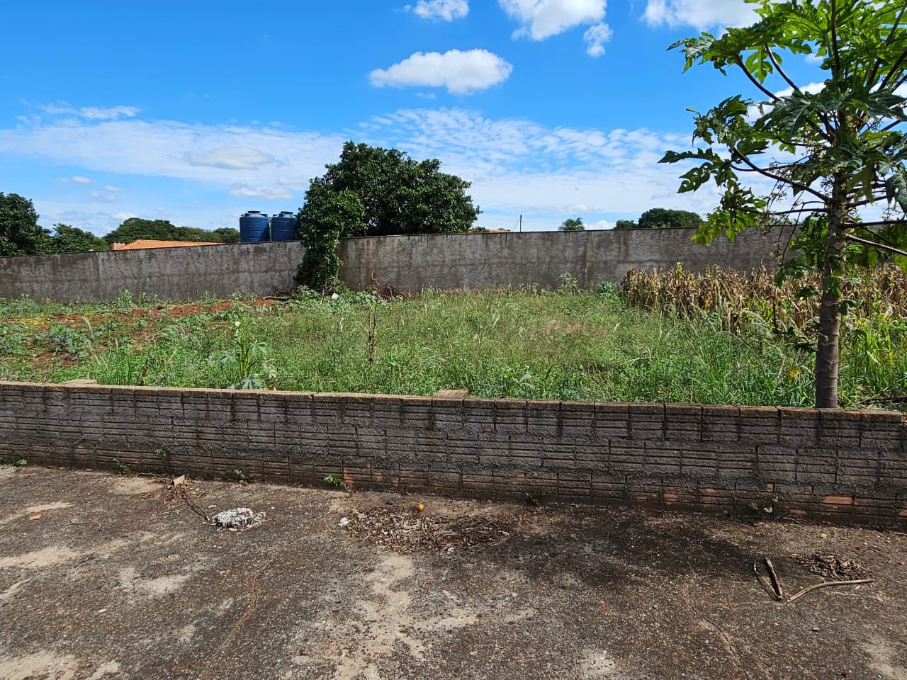 Terreno Rua Rubi, n121, Lote 04 da quadra A - Jardim Milano