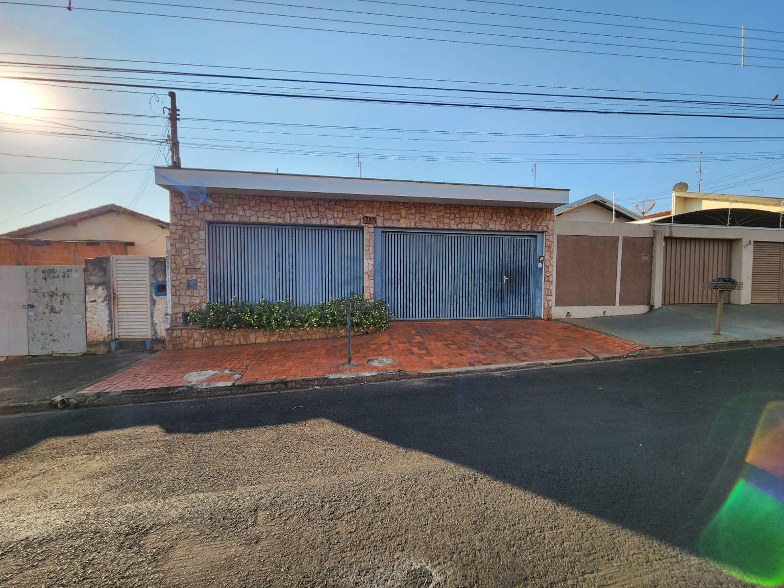 Casa Rua Albino Schiavon, n 112- Conjunto Habitacional Ada Dedini Ometto
