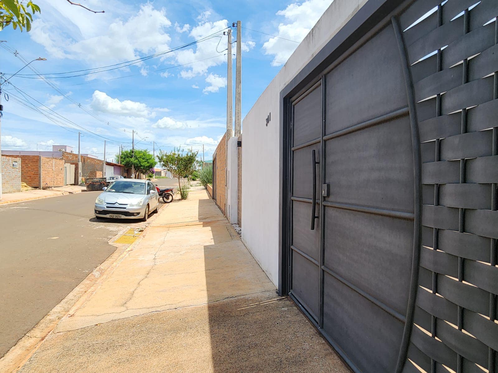 Casa Rua Maria de Lourdes Bortoloto, n301- Jardim Santa Clara