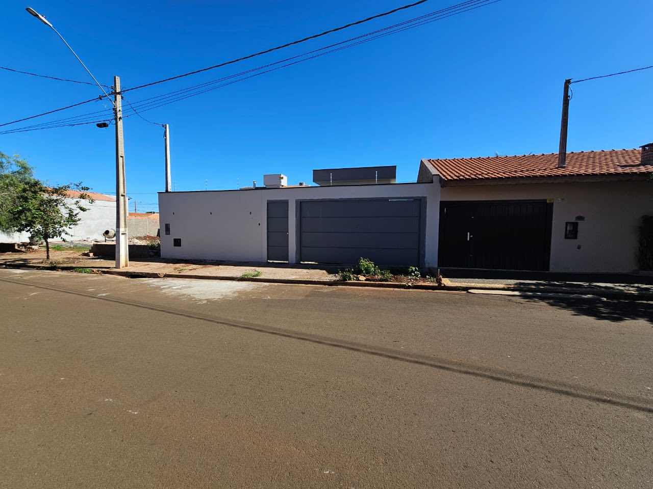 Casa Rua Espírito Santo, n 48- Parque Varotti