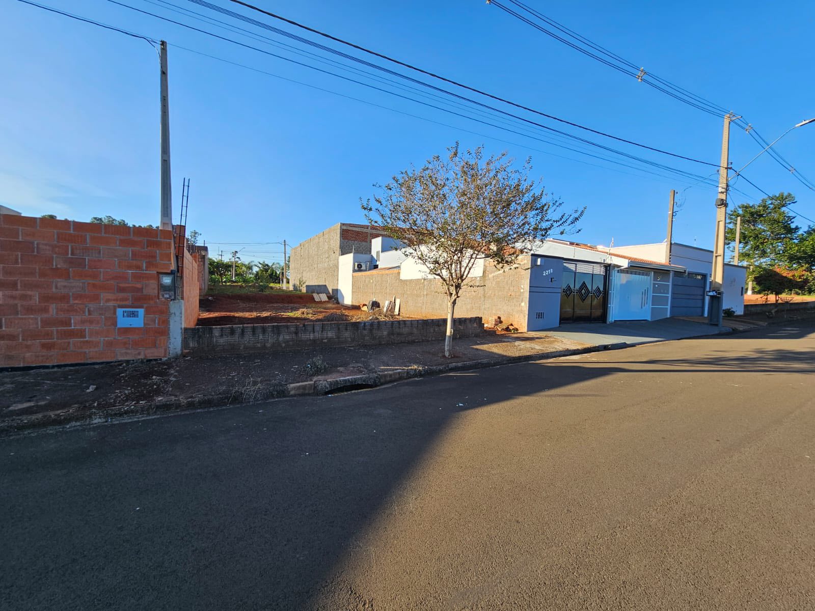 Terreno na Rua Roraima, n211, Lote 48 da quadra 03 - Parque Varotti