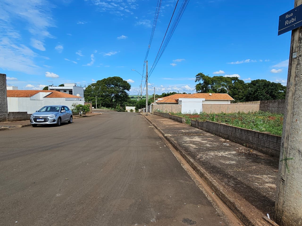 Terreno Rua Rubi, n121, Lote 04 da quadra A - Jardim Milano