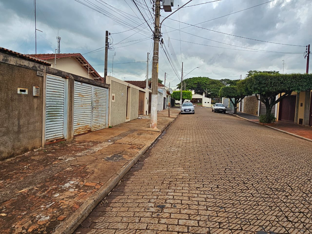Casa Rua Monteiro de Barros, n 56- Centro Ótima Localização