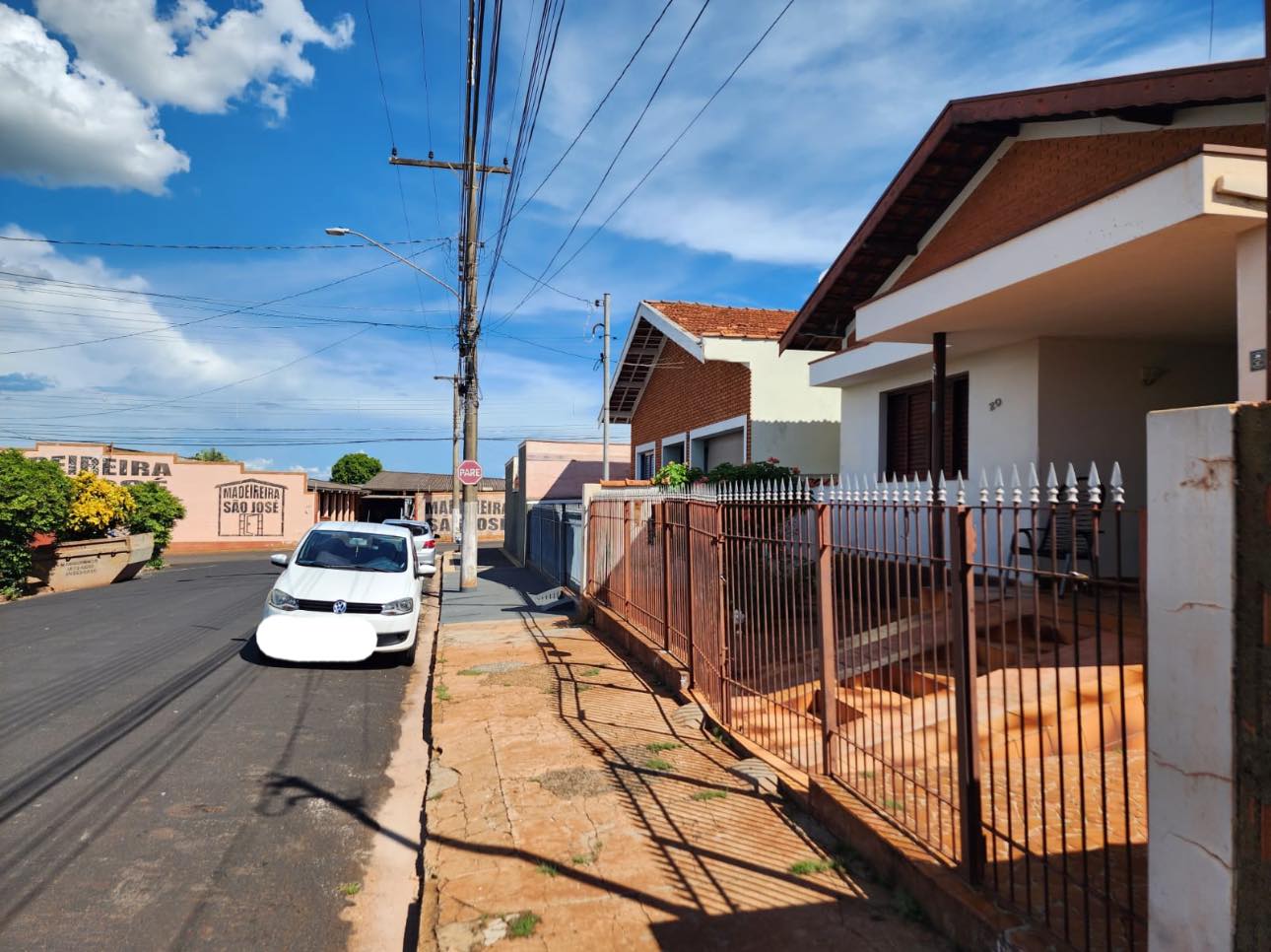 Casa Rua José Gândara Mendes n 29- Jardim Centenário