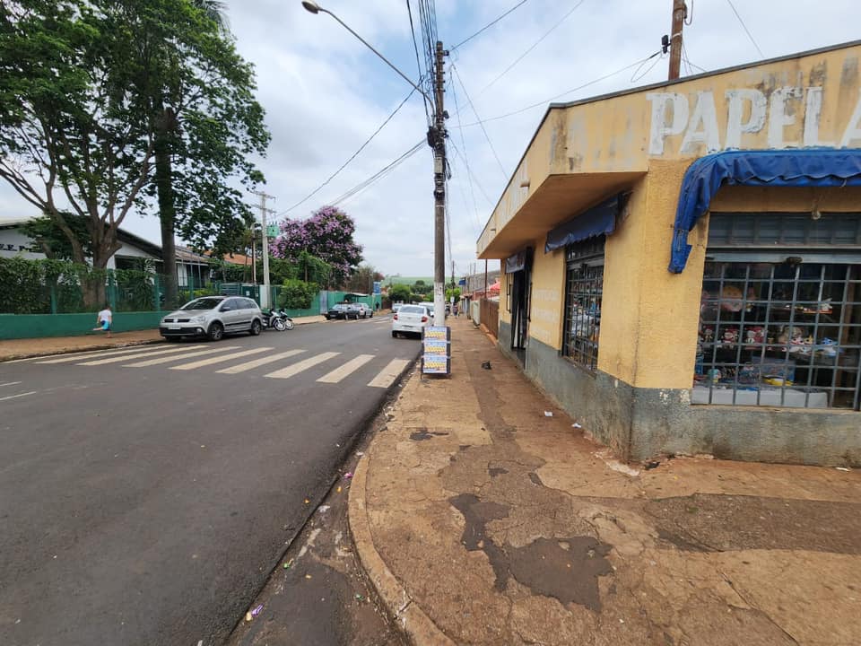 Casa com Ponto Comercial Rua Manoel Pires de Campos , n 122- Vila Santa Terezinha