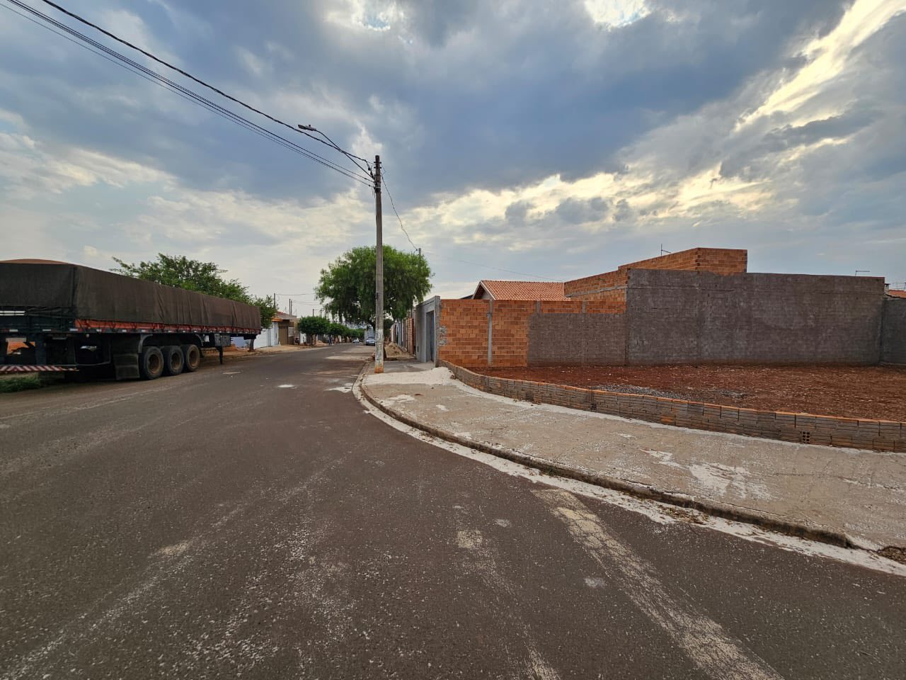 Terreno de Esquina Parque Varotti