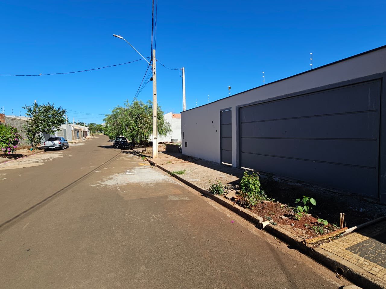 Casa Rua Espírito Santo, n 48- Parque Varotti