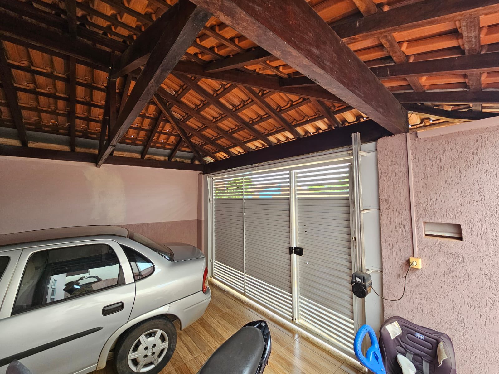 Casa Rua José Vieira Martins, n 19- Santa Luzia