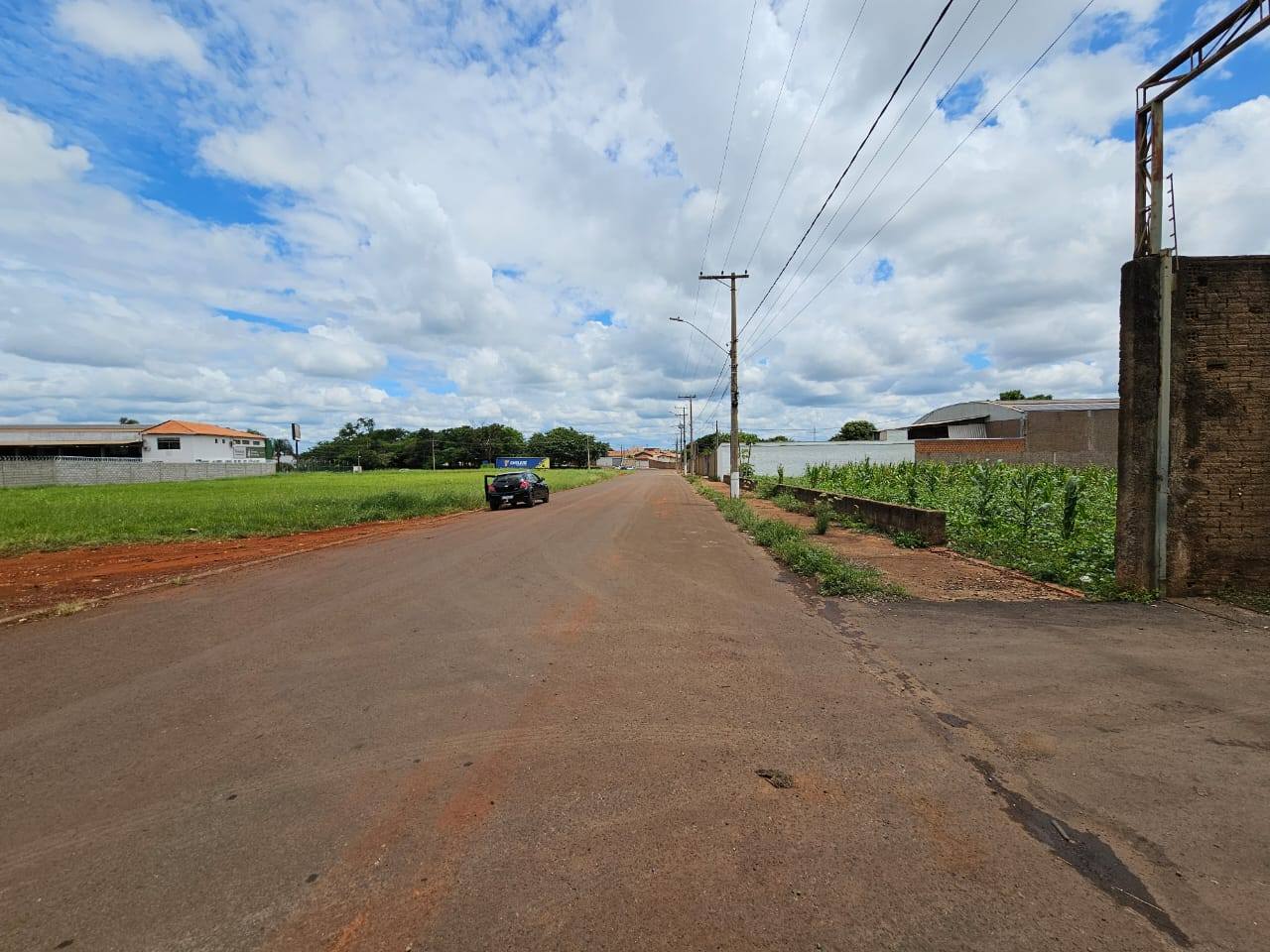 Terreno Rua Celio Lunardi , n151, Lote 22 da quadra B- Distrito Industrial. Pedro Valdomiro Pires Barbosa