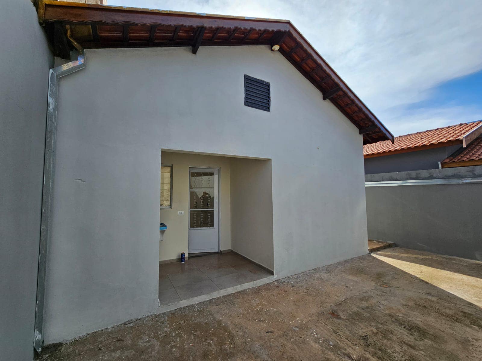 Casa Rua Rio de Janeiro, n 97- Parque Varotti