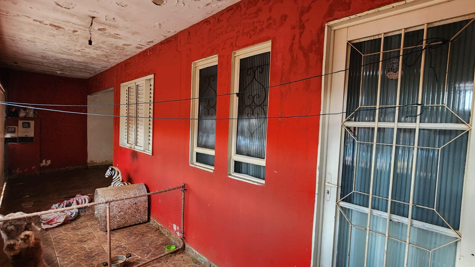 Duas Casas Rua Diamantino Mendes Ramos, n 160- Conjunto Habitacional Etore Marquezelli