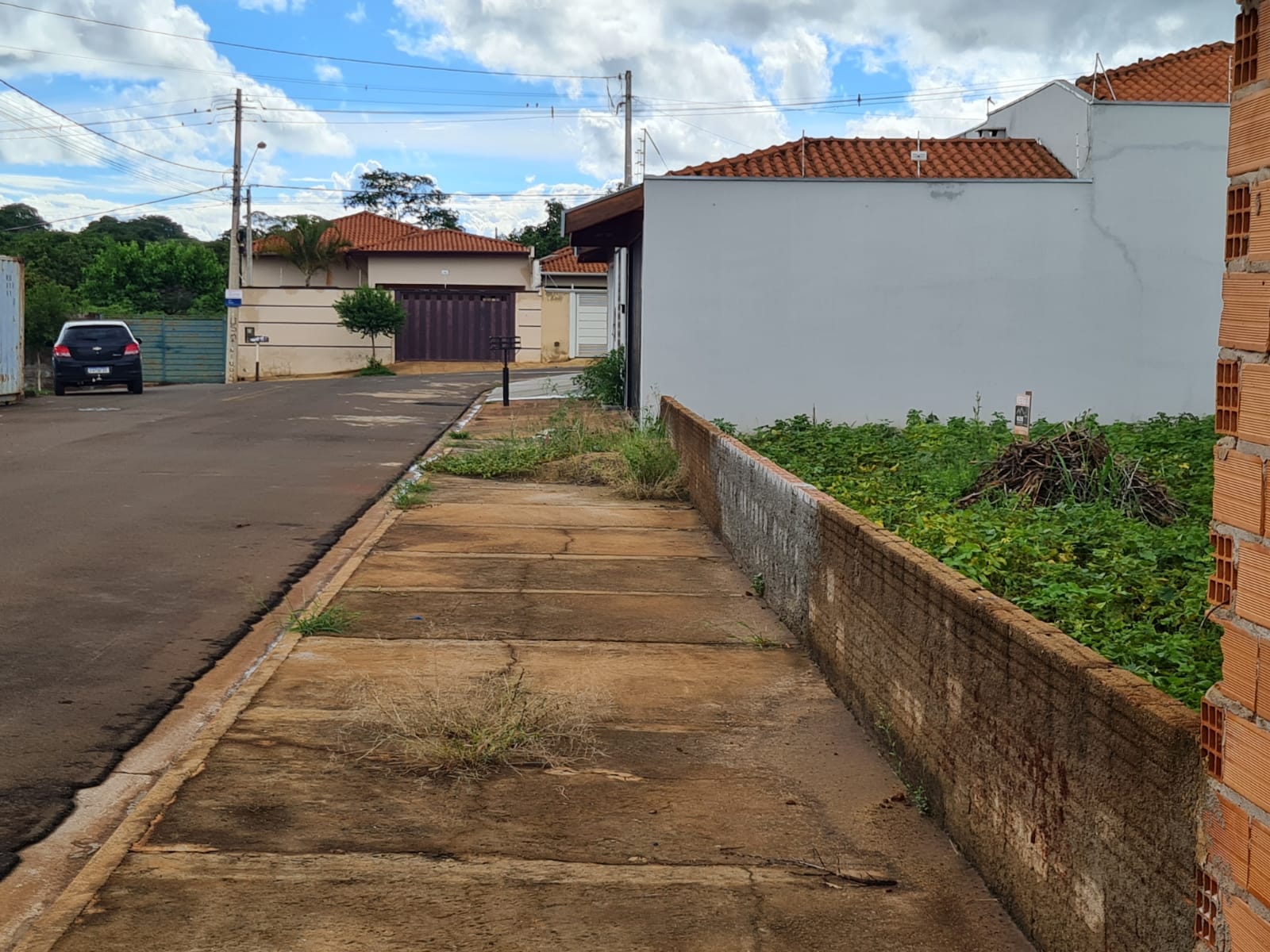 Terreno Na Rua Topázio, n 180 , Lote 05 da quadra D- Jardim Milano