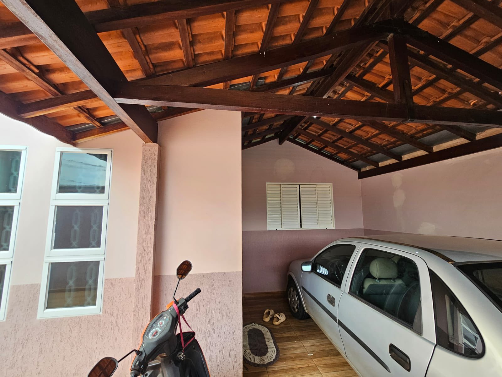 Casa Rua José Vieira Martins, n 19- Santa Luzia