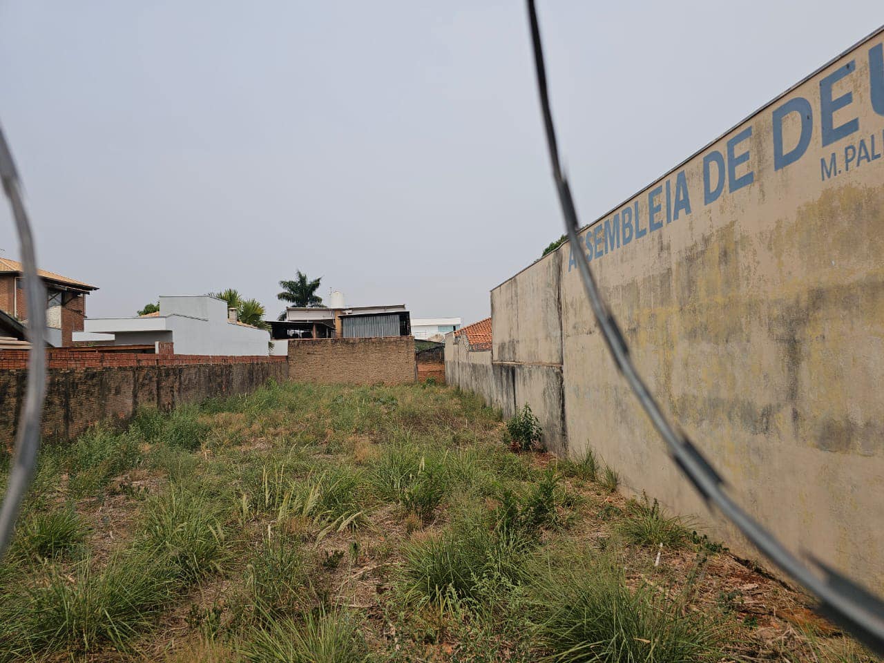 TERRENO MURADO EXCELENTE LOCALIZAÇÃO” PRÓXIMO À HAPVIDA E CORINTINHA” Rua Dom Bosco , n539- Centro