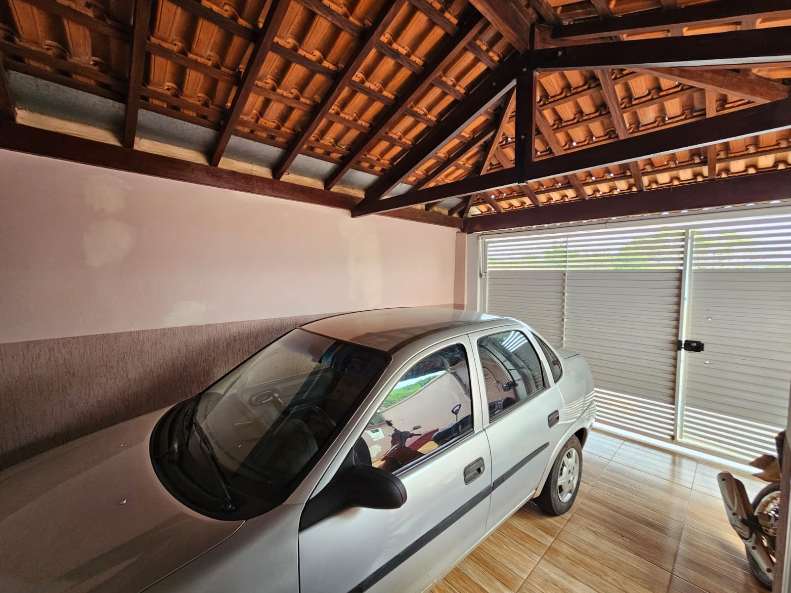 Casa Rua José Vieira Martins, n 19- Santa Luzia