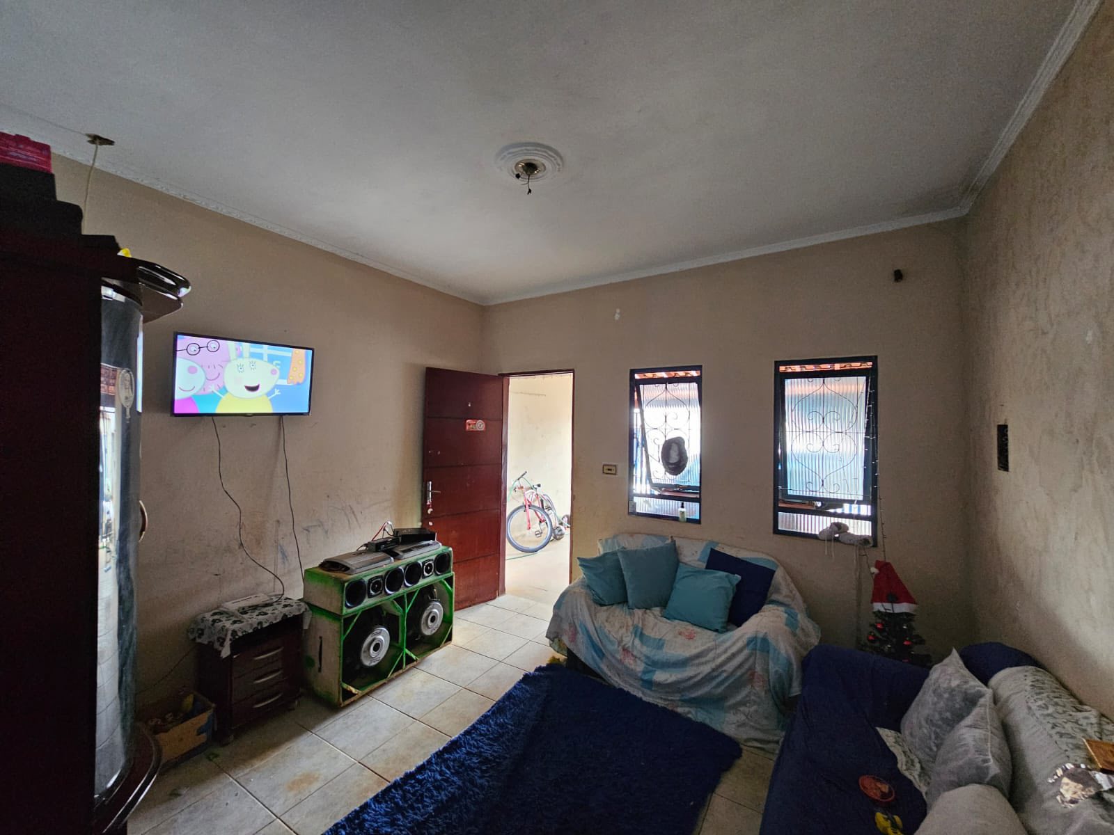 Casa Rua Natal Margutti, n 35- Jardim Santa Lúcia