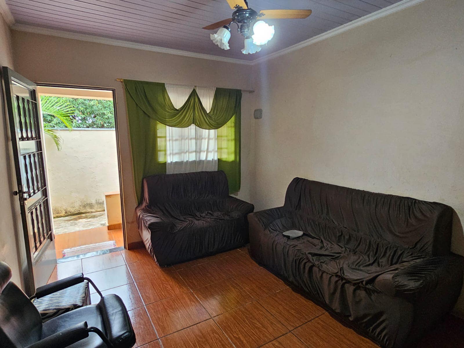 Casa na Rua Elizeu Bortolotto, n325- Jardim Das Palmeiras