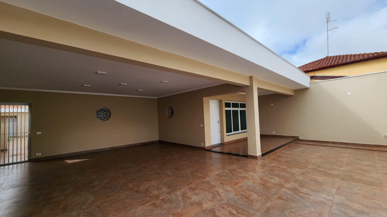 Casa Rua Treze de Maio , n 443- Vila Bortone