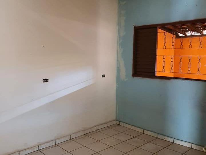 Casa  Rua José Viera Martins, nº 67 - Santa Luzia