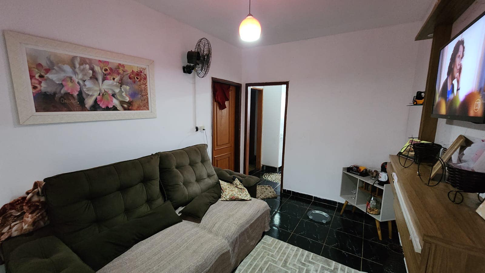 Duas Casas Rua Diamantino Mendes Ramos, n 160- Conjunto Habitacional Etore Marquezelli