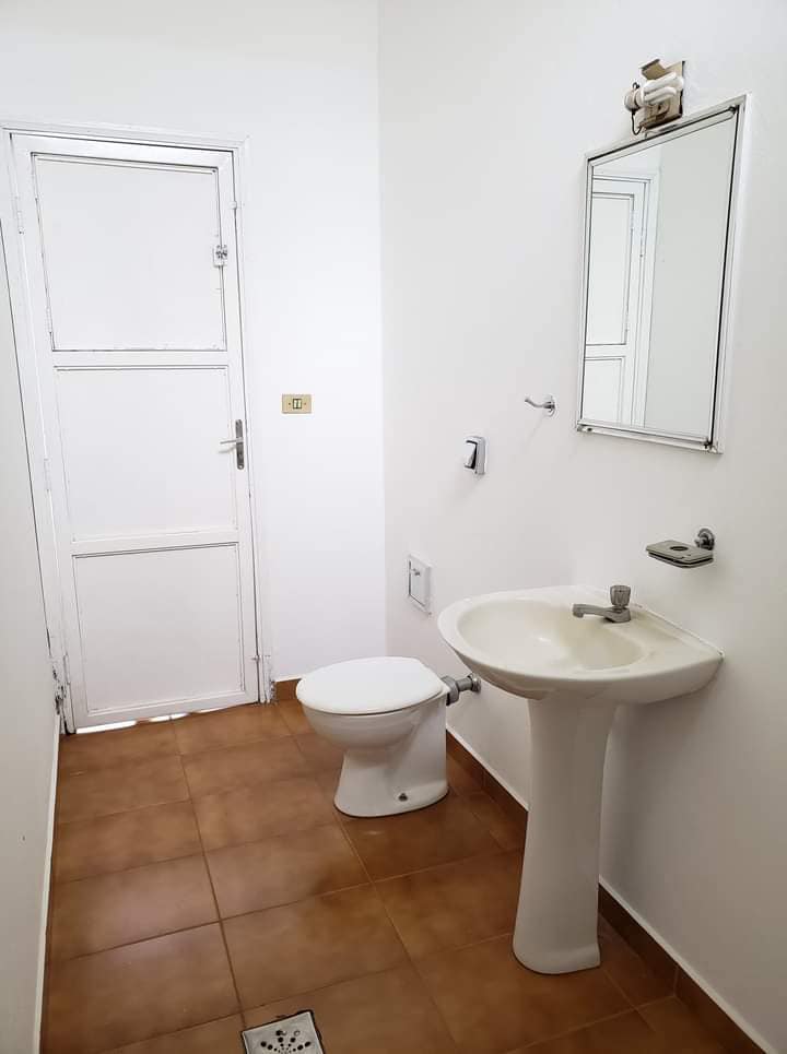 Rua Crispim de Abreu , n 494- Centro / Comércio ,  Rua Coronel Penteado, n251- Centro EXCELENTE LOCALIZAÇÃO