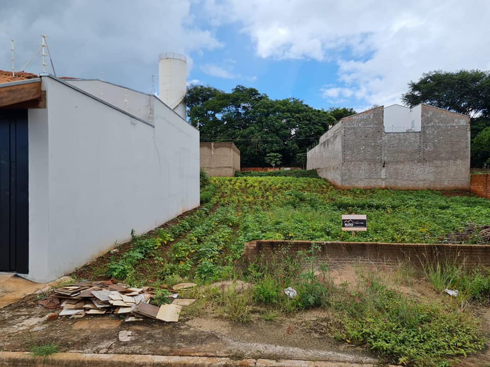 Terreno Na Rua Topázio, n 180 , Lote 05 da quadra D- Jardim Milano
