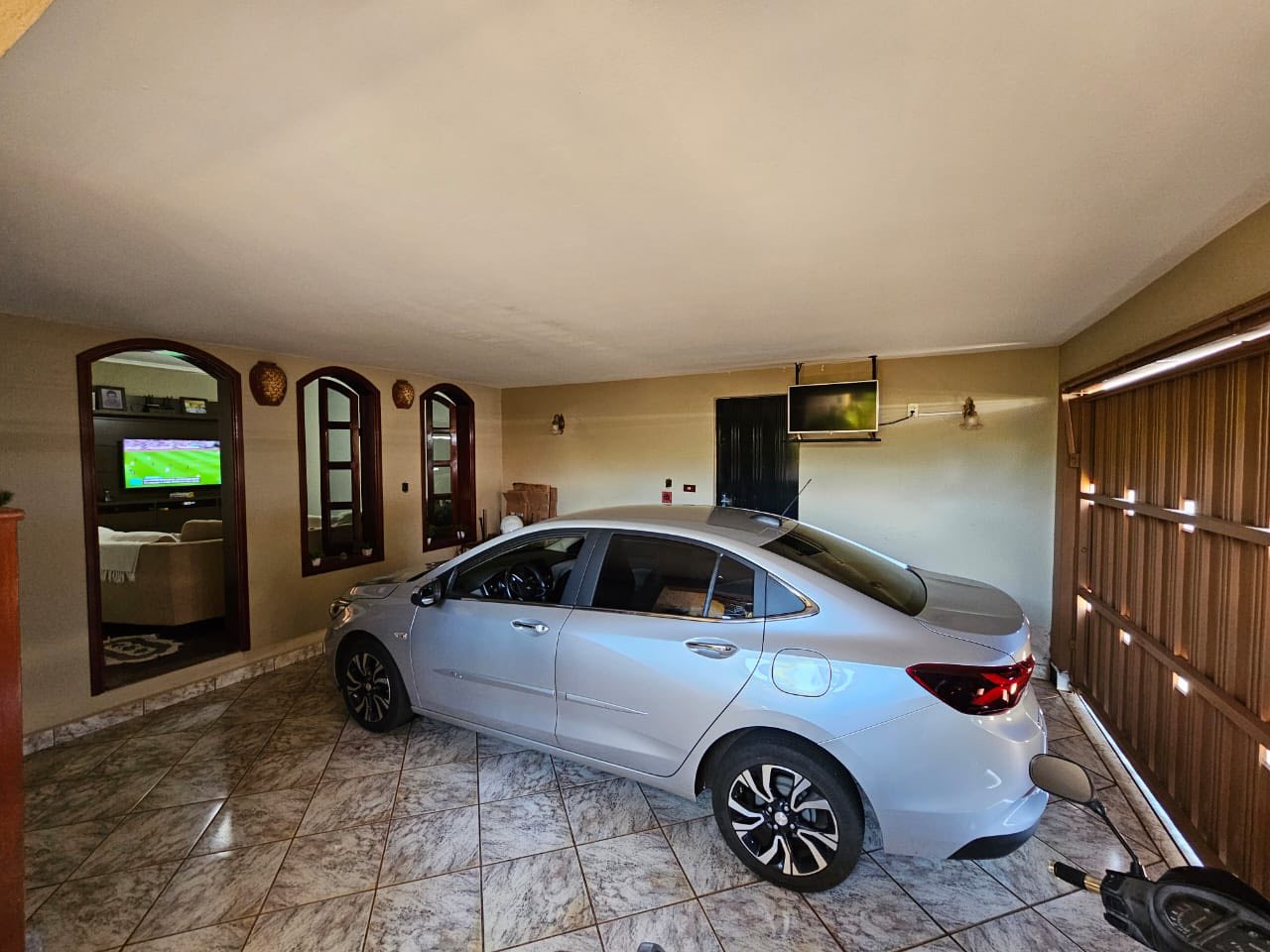 Casa Residencial / Comercio Rua Dr José Mendes da Silva , n 20- Conjunto Habitacional Ada Dedini Ometto