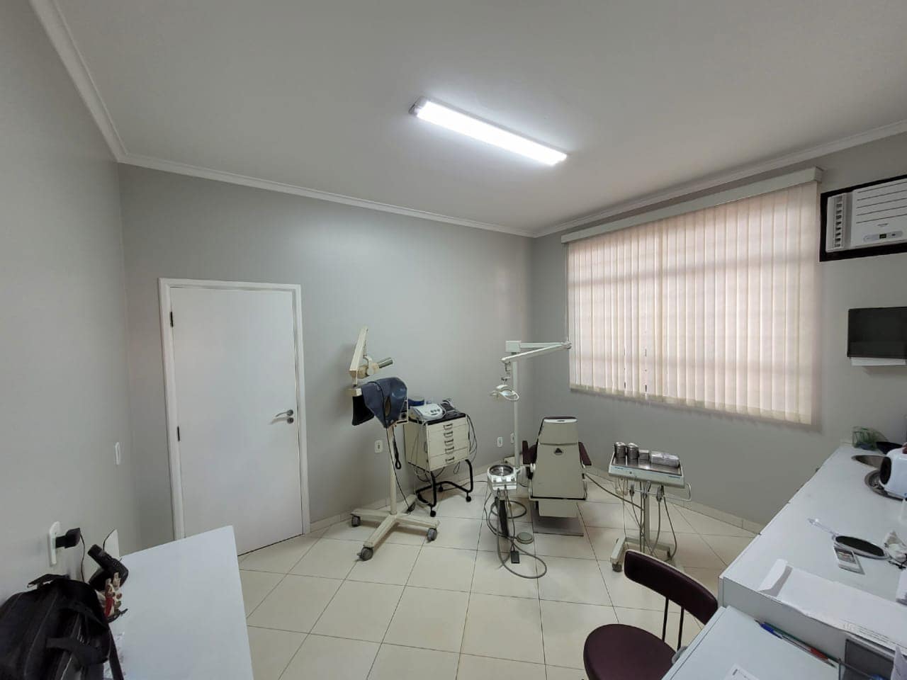 SOBRADO RESIDENCIAL E COMÉRCIO, Rua Coronel Rosa , n 330- Centro