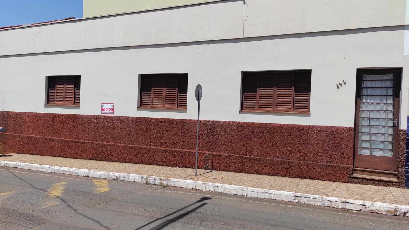 Rua Crispim de Abreu , n 494- Centro / Comércio ,  Rua Coronel Penteado, n251- Centro EXCELENTE LOCALIZAÇÃO