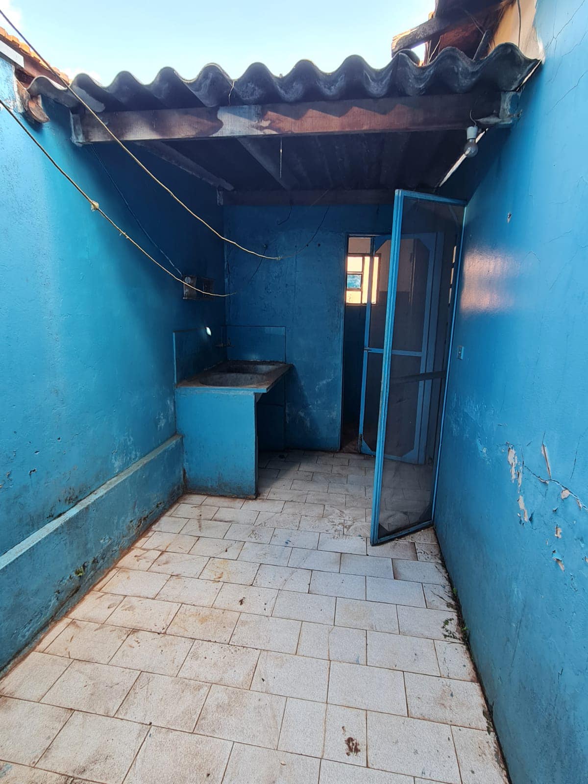 CasaRua José Mendes da Silva , n 37- CONJ Habitacional Ada Dedini Ometto