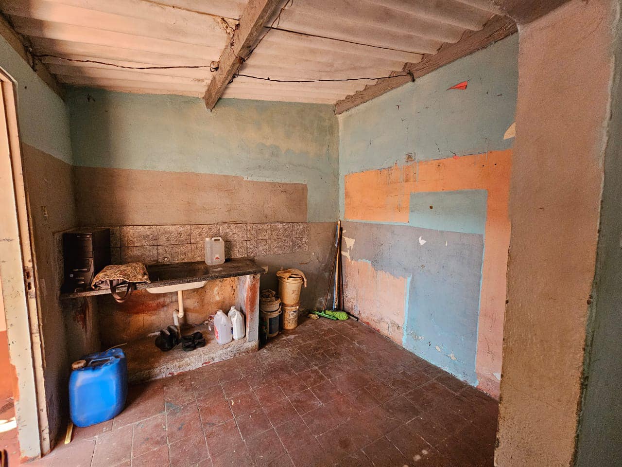 IMÓVEL RESIDENCIAL - COM 4 CASAS, Avenida do Café, n1145- Vila Santa Cruz