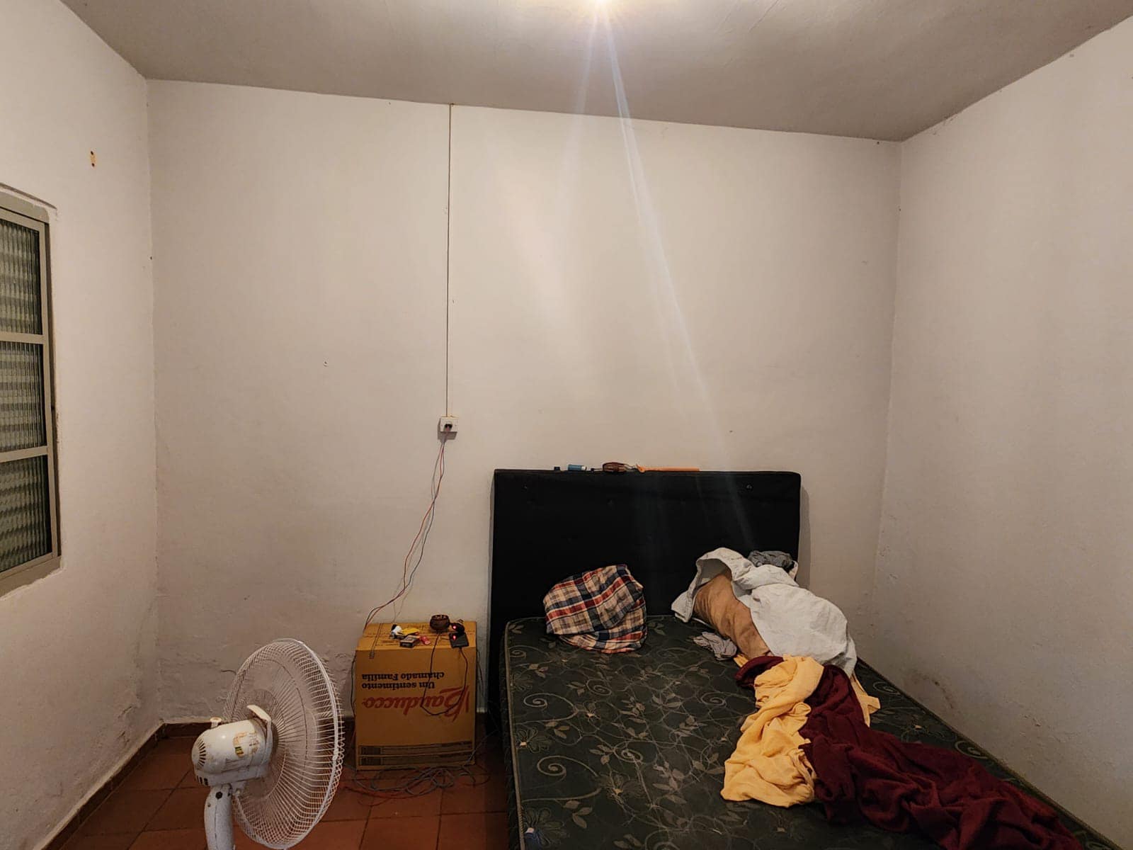 CHÁCARA COM DUAS CASAS RESIDENCIAL, Próximo ao batalhão da Polícia Militar ,Rua Rui Barbosa , n175-Centro