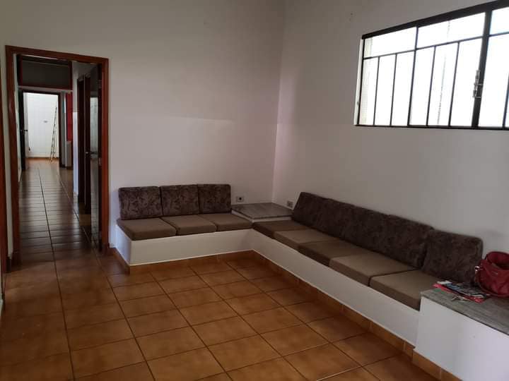 Rua Crispim de Abreu , n 494- Centro / Comércio ,  Rua Coronel Penteado, n251- Centro EXCELENTE LOCALIZAÇÃO