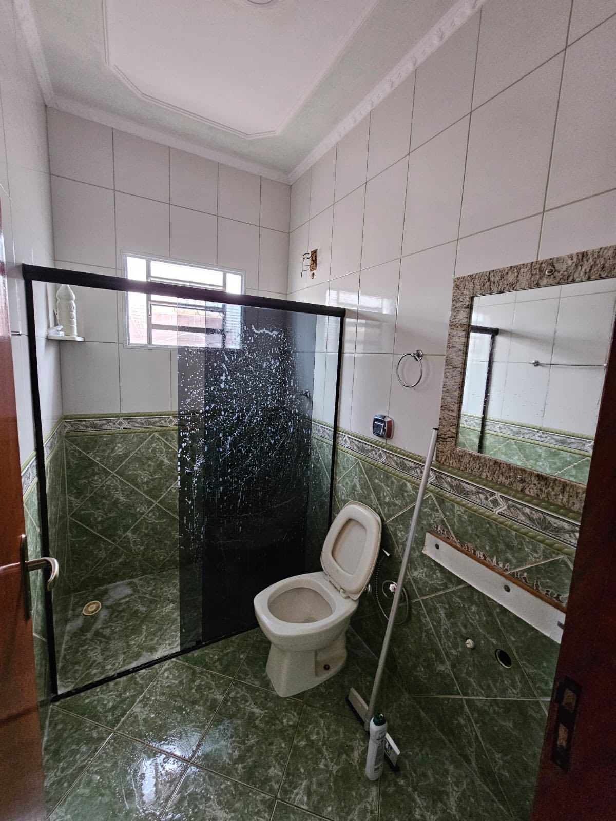 Casa Rua José Vieira Martins, n 19- Santa Luzia