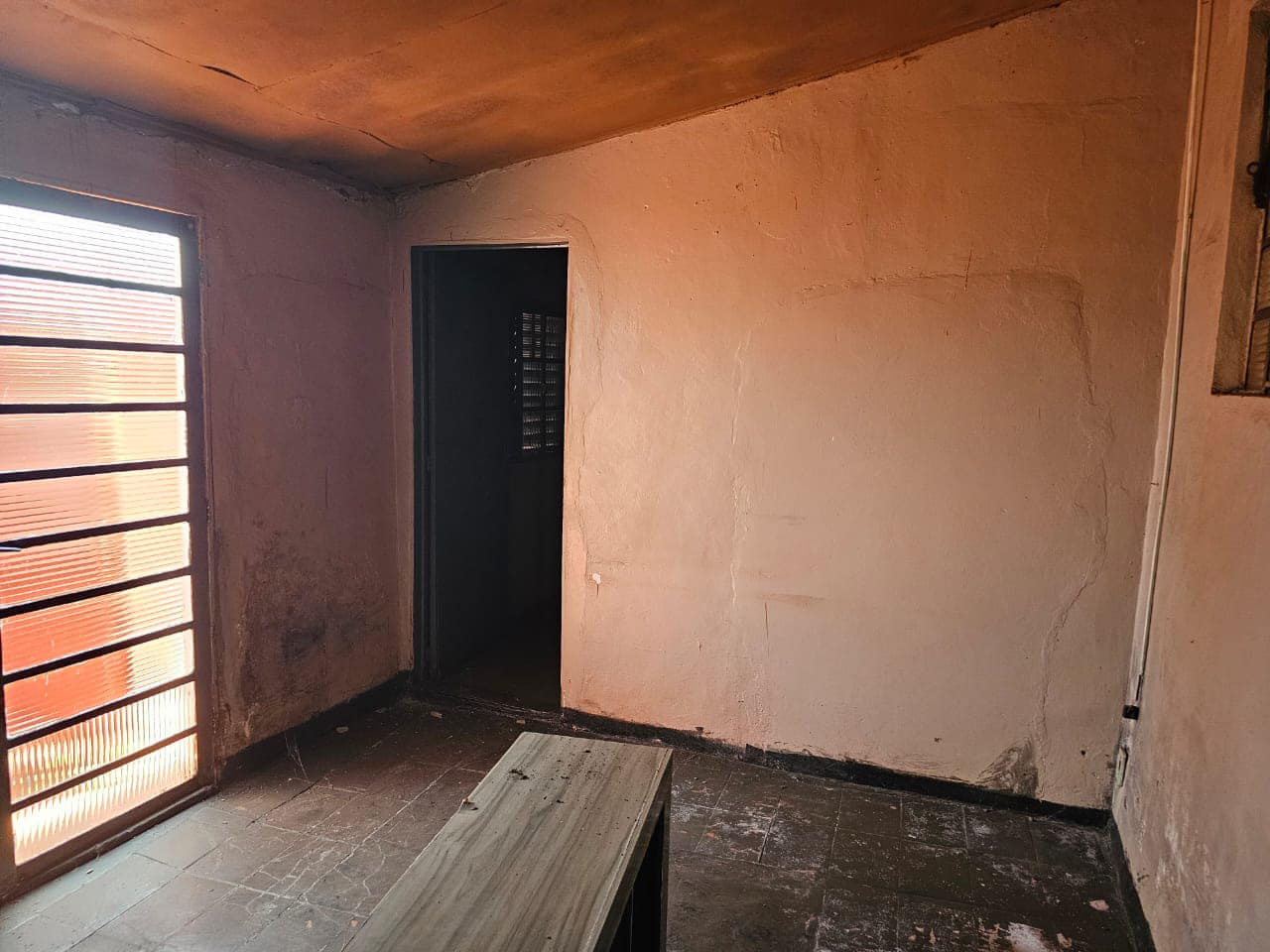 IMÓVEL RESIDENCIAL - COM 4 CASAS, Avenida do Café, n1145- Vila Santa Cruz