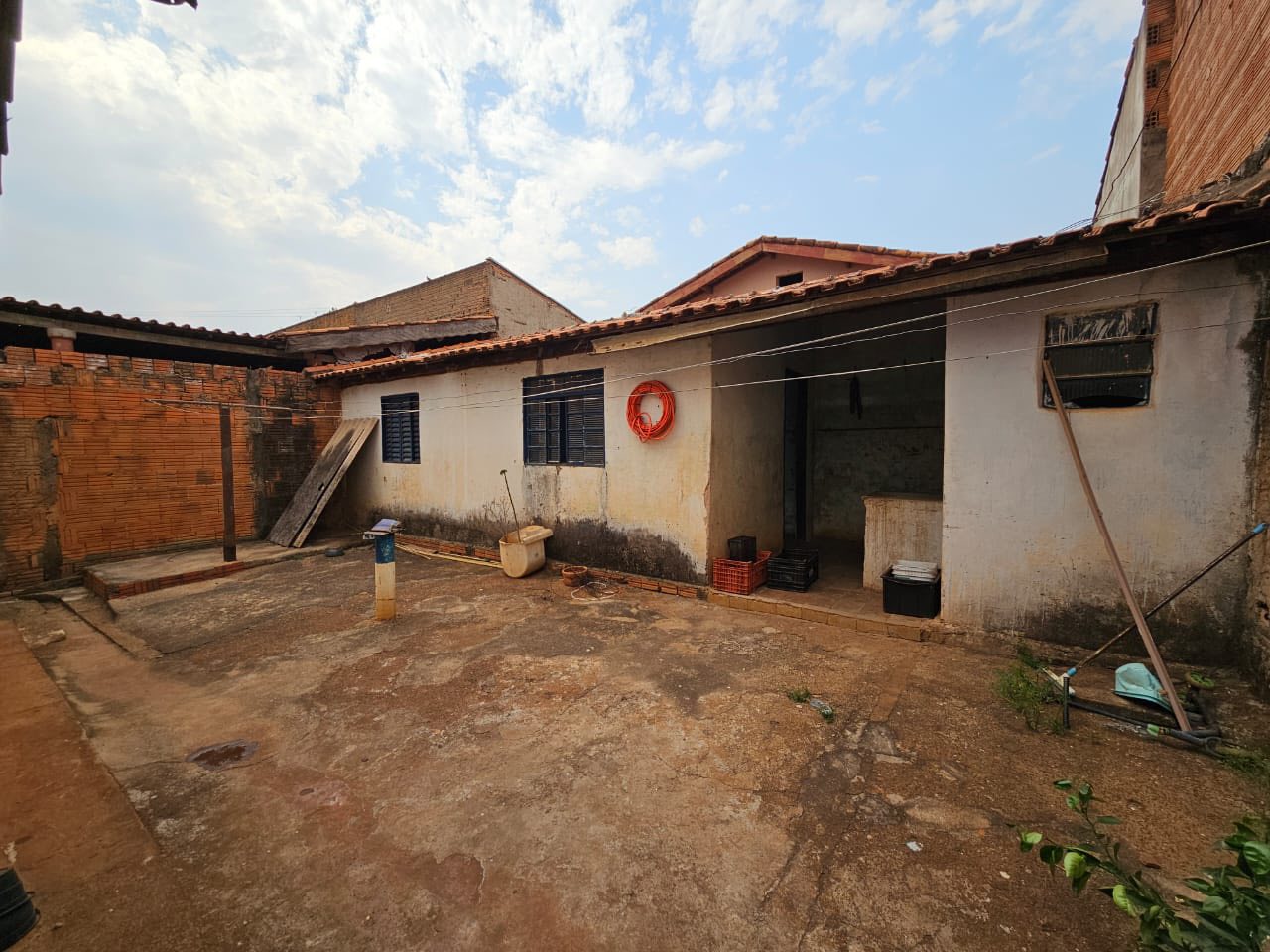 Casa Residencial- Conjunto Habitacional Orlando Bellomi