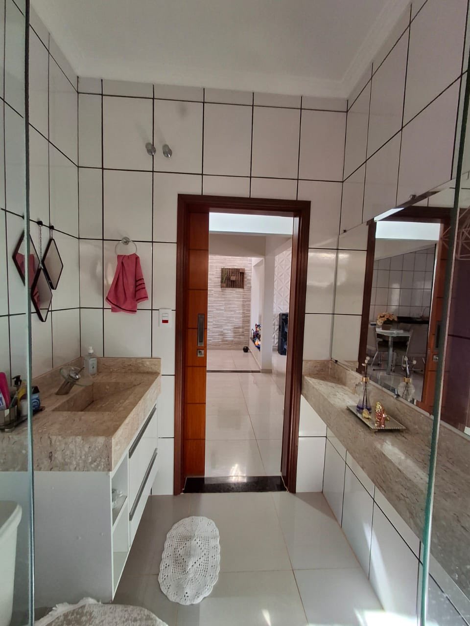 Avenida Brasil , n1263- Parque Varotti